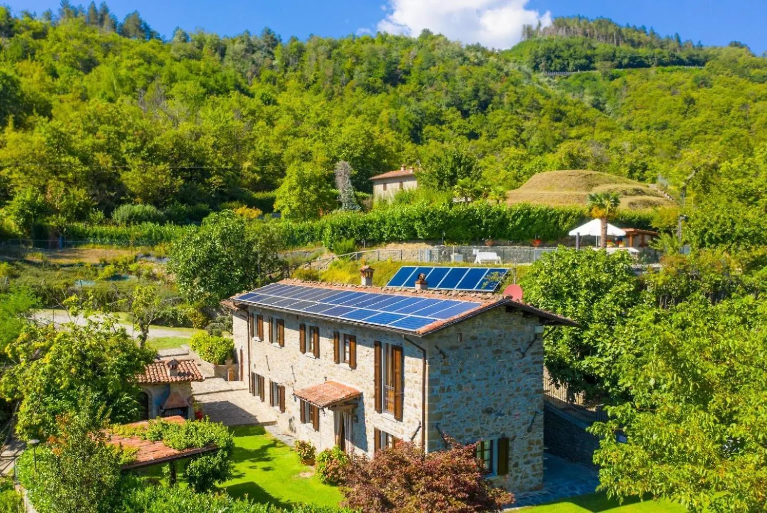 Villa Casale Le Selve Lucca 0*,